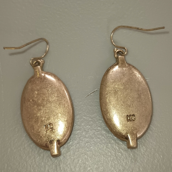 Kenneth Cole New York Highlines Black Diamond Sprinkle Stone Oval Drop Earrings - Picture 2 of 2